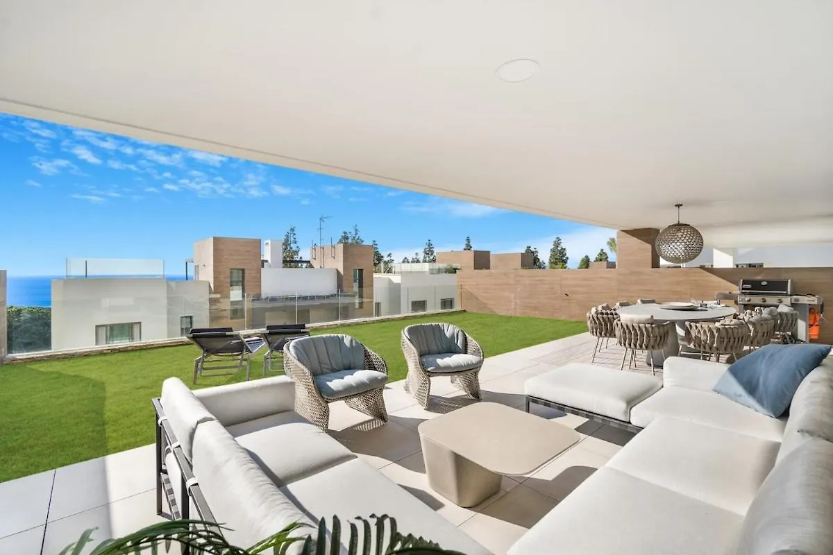 Apartamento De Lujo Con Vista Al Mar Marbella 0*,  Spain